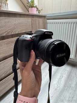 Nikon D3400 - 4