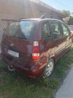 Hyundai Matrix 1,5 r.v 2009 predám na náhradné diely - 4