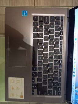 Asus VivoBook X415 – ako nový, s originálnym príslušenstvom - 4
