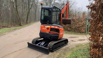 Predám •minibager•|Kubota U27-4|21 HP,Váha 2580 Kg - 4