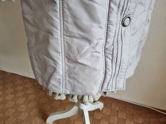 bledošedá luxusná bunda Kara s pravou kožušinou M - 4