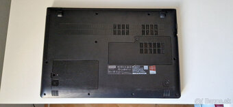 Lenovo IdeaPad 310-15ISK I3-6006U 512GB SSD - 4