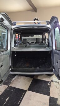 Renault Kangoo 1.2 benzín - 4