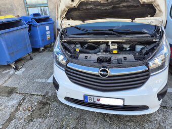 Predam OPEL Vivaro 1.6dci 70kw rv2017 - 4
