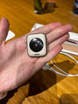 Apple watche SE gen 2 40mm - 4