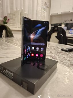 Samsung - 4