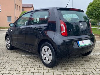Volkswagen UP - 4