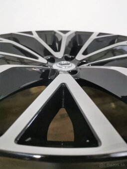 Volvo XC60 II - orig.  ALU disky 5x108 R22 - 4