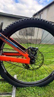 Lapierre DH 527 - 4