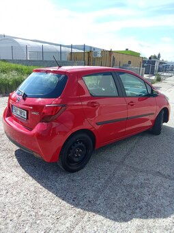 Toyota yaris - 4