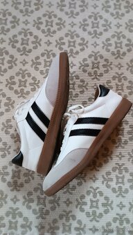 Tenisky v štýle Adidas - 4