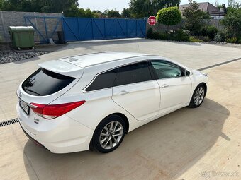 Hyundai i40 1.7CRDi 100kW Bussines Edition, A/T, r.v. 2015 - 4