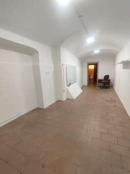 Obchodné priestory, Centrum mesta - Alžbetina, s výkladom - 4