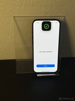 Predám Apple iPhone 15 256GB Black Bežné známky - 4