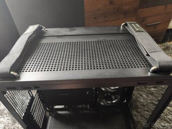 Asus TUF GT502 Black - 4