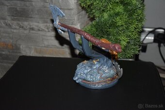 Stojan na ovladac Gof of war - 4