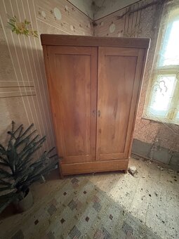Starý nábytok, staré zrkladka - 4