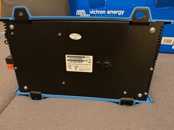 Nový Menič Victron 12V/1200VA, verzia 120 Voltov - 4