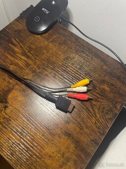 Predám konzolu playstation 2 slim - 4