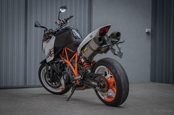 KTM 990 Super Duke R - 4