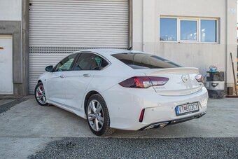 Opel Insignia GSI 2.0 CDTI BiTURBO 210k S S 4x4 AT8 - 4