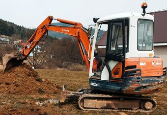 Zemné a výkopové práce autodoprava s hydraulickým rukou. - 4