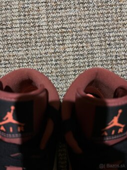Nike Air Jordan 1 Mid - 4