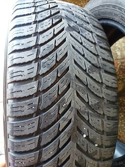 Predám Nokian seasonproof 225/55R18 celoročne - 4