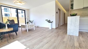 3i byt s terasou, záhradkou a parkovaním, PANORÁMA – Cédrová - 4