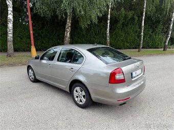 Škoda Octavia 2.0 TDi DSG Facelift - 4
