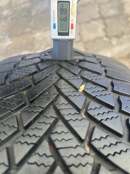 215/60 R16 Zimne Bridgestone - 4