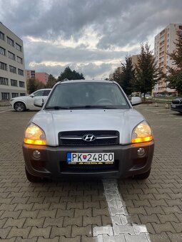 Hyundai Tucson 2.0 CRDI 4x4 - 4