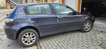 Alfa Romeo 147 1.6 16V Twin Spark - 4