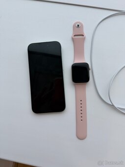 IPhone 15 a Apple watch  se - 4