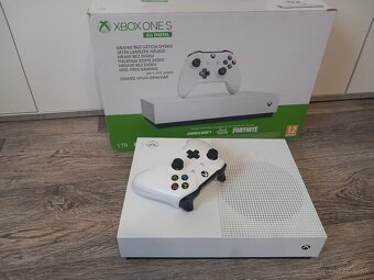 Xbox one s 1tb - 4