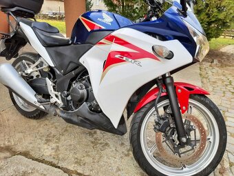 Honda CBR 250 R - 4
