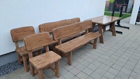 Predám krásne masívne drevené záhradné sedenie - 4