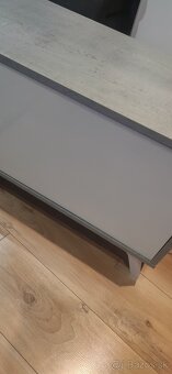 Tv stolik - 4