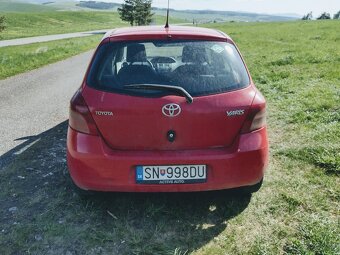 Toyota yaris - 4