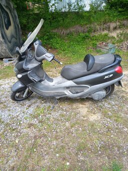 Piaggio X9 500 - 4