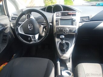 Toyota Verso 1,8 MT6 5S - 4