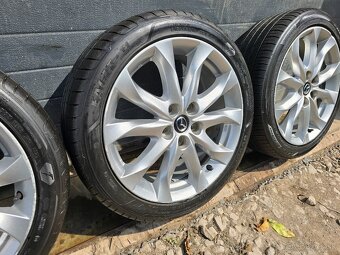 Letná sada Mazda 3 215/45 R18 - 4