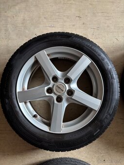Enzo, Barum kolesa 205/55 R16 - 4
