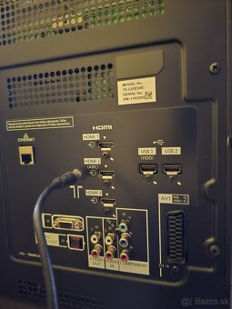 Led televízor Panasonic 32" X-L32E30E - 4