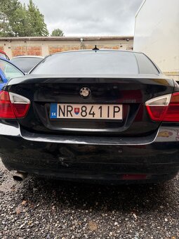BMW 320D - 4