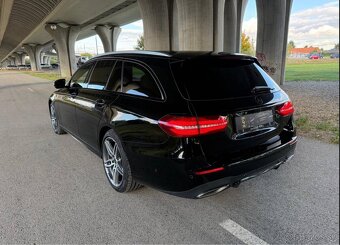 Mercedes-Benz E trieda Kombi 400 d 4MATIC A/T - 4