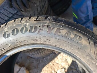255/55 r18 zimné pneumatiky GOOD YEAR na SUV - 4