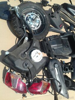 Predám ND Suzuki Burgman. - 4