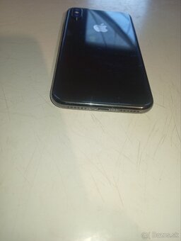 IPhone X - 4