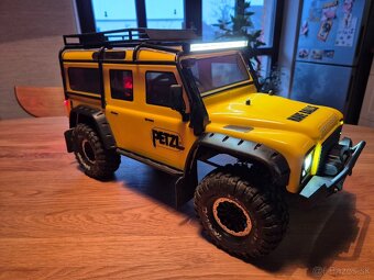Traxxas TRX-4 Land Rover Defender 1:10 RTR Limited - 4